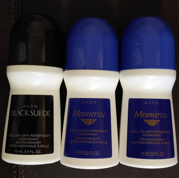 Avon Other - Mens Avon Deodorant Trio Mesmerize Black Suede